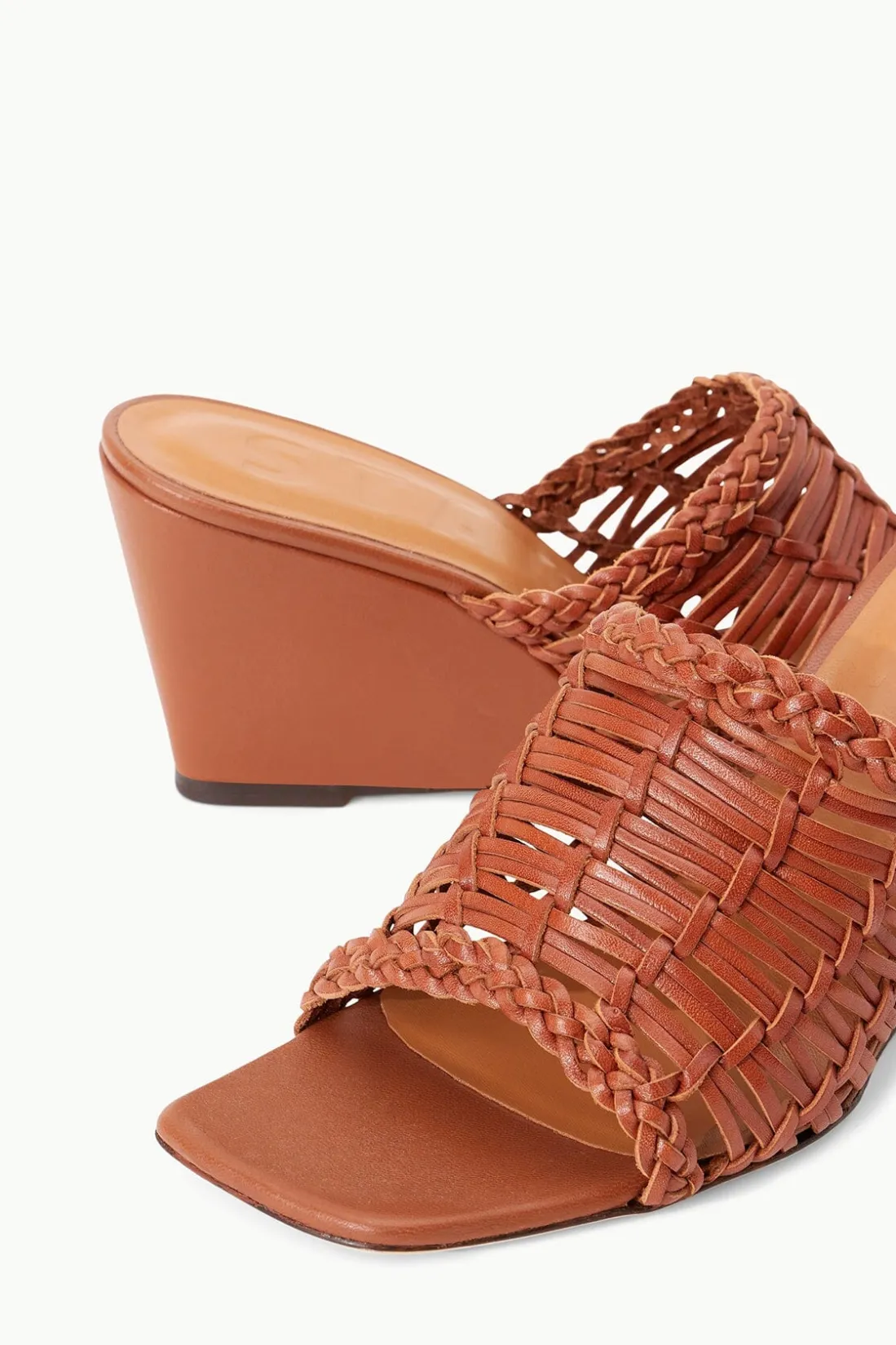 STAUD BLAIR WOVEN WEDGE TAN